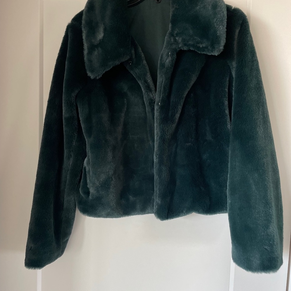 Express - Faux fur jacket